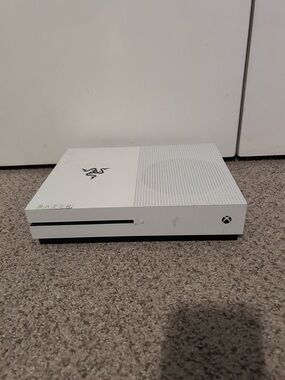 White Xbox One S Console